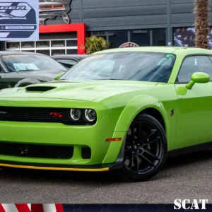 Dodge Challenger Grün