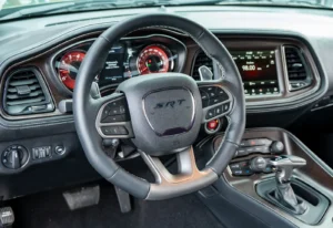 autolenkrad - dodge challenger hellcat jailbreak