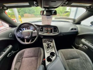 scatpack challenger Autoinnenraum